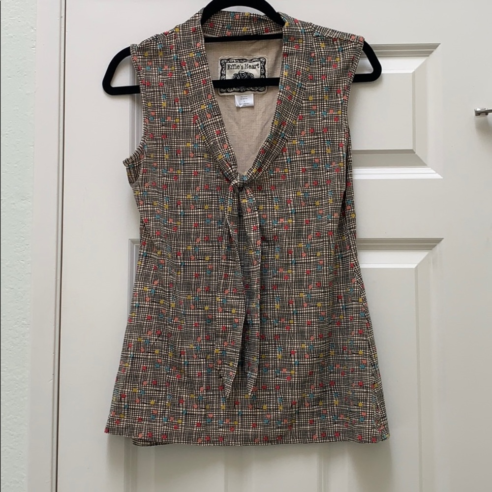 Effie’s heart rainbow spotted top